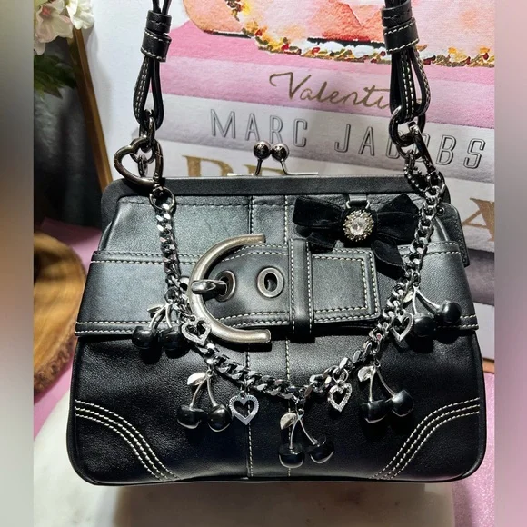 Coach RARE Black Soho Kisslock Vintage leather crystal velvet bow EUC - Picture 4 of 13